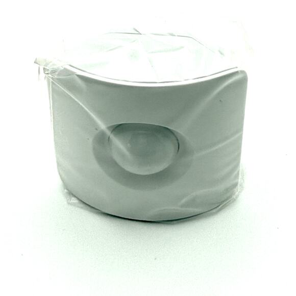 SimpliSafe Motion Sensor and 3 sets Entry Sensor New in Box - Picture 8 of 10